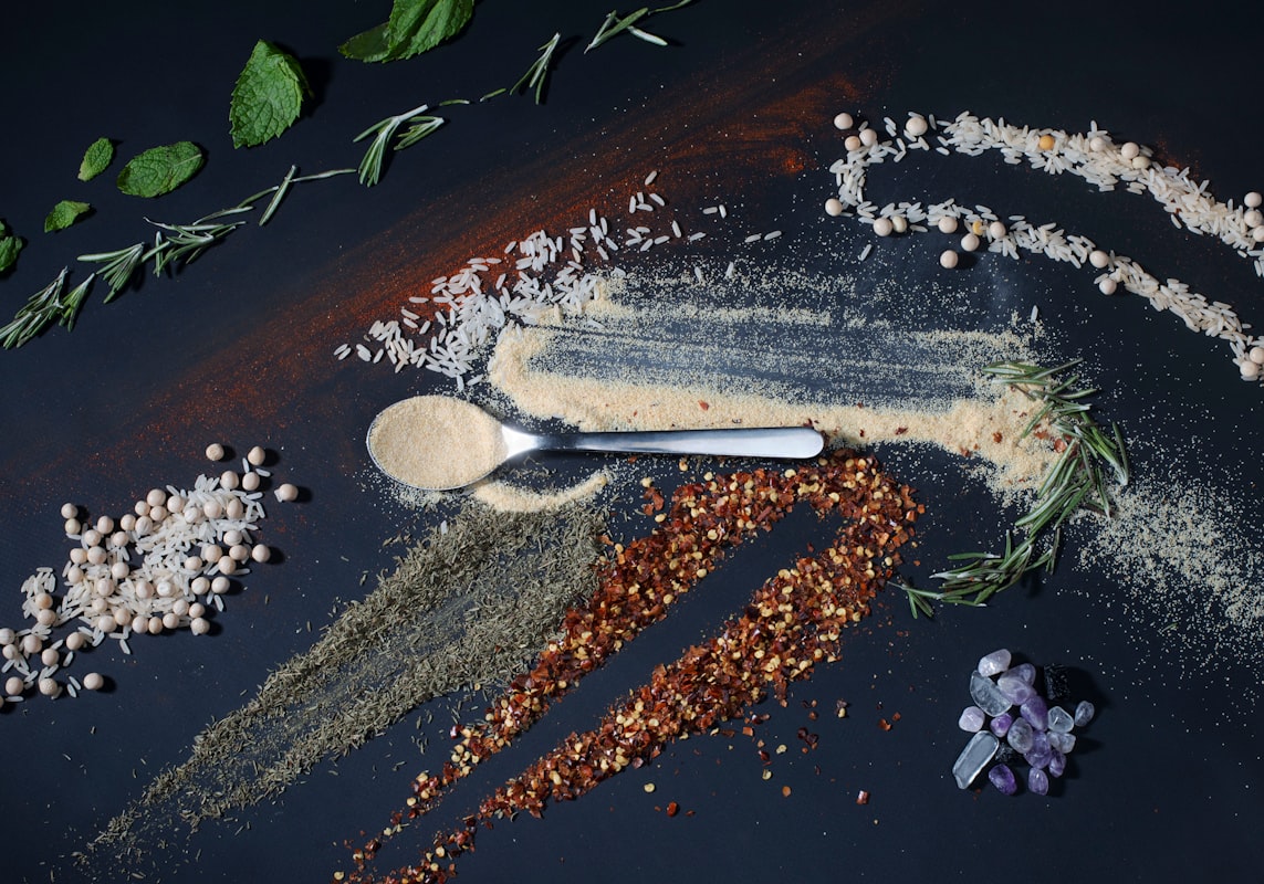 Tim Wellbeing Meal Smart bekerja pada konten editorial